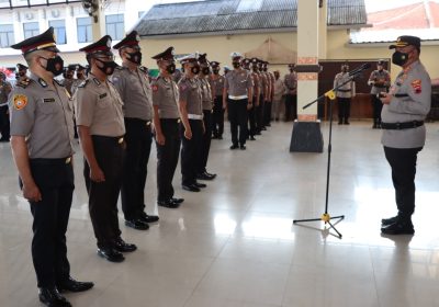Kado Bhayangkara Ke-76, Puluhan Personel Polres Demak Naik Pangkat