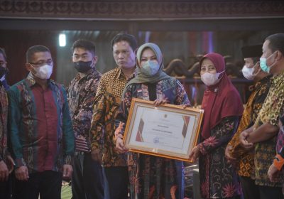 Kecamatan Ngawen dan BPKPAD Klaten, Terbaik Kelola Informasi Publik